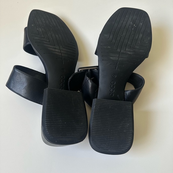 ECCO “Elevate” Squared Sandal | Black - Picture 7 of 8